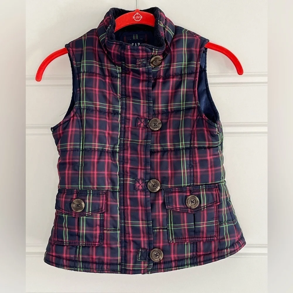Gap Kids Puffer Vest Tartan Plaid Quilted Zipper and Button Front Size S (6-7)